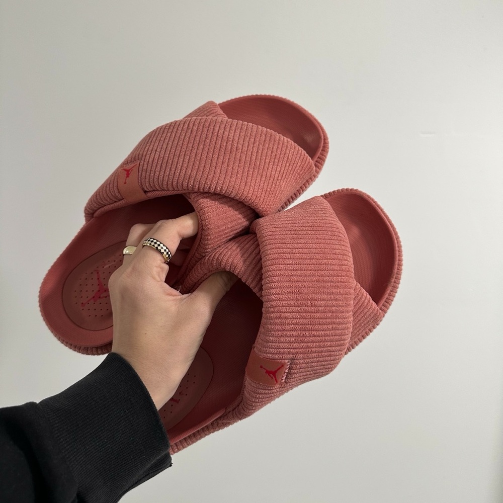Women Jordan Sophia Pink Slide Sandals